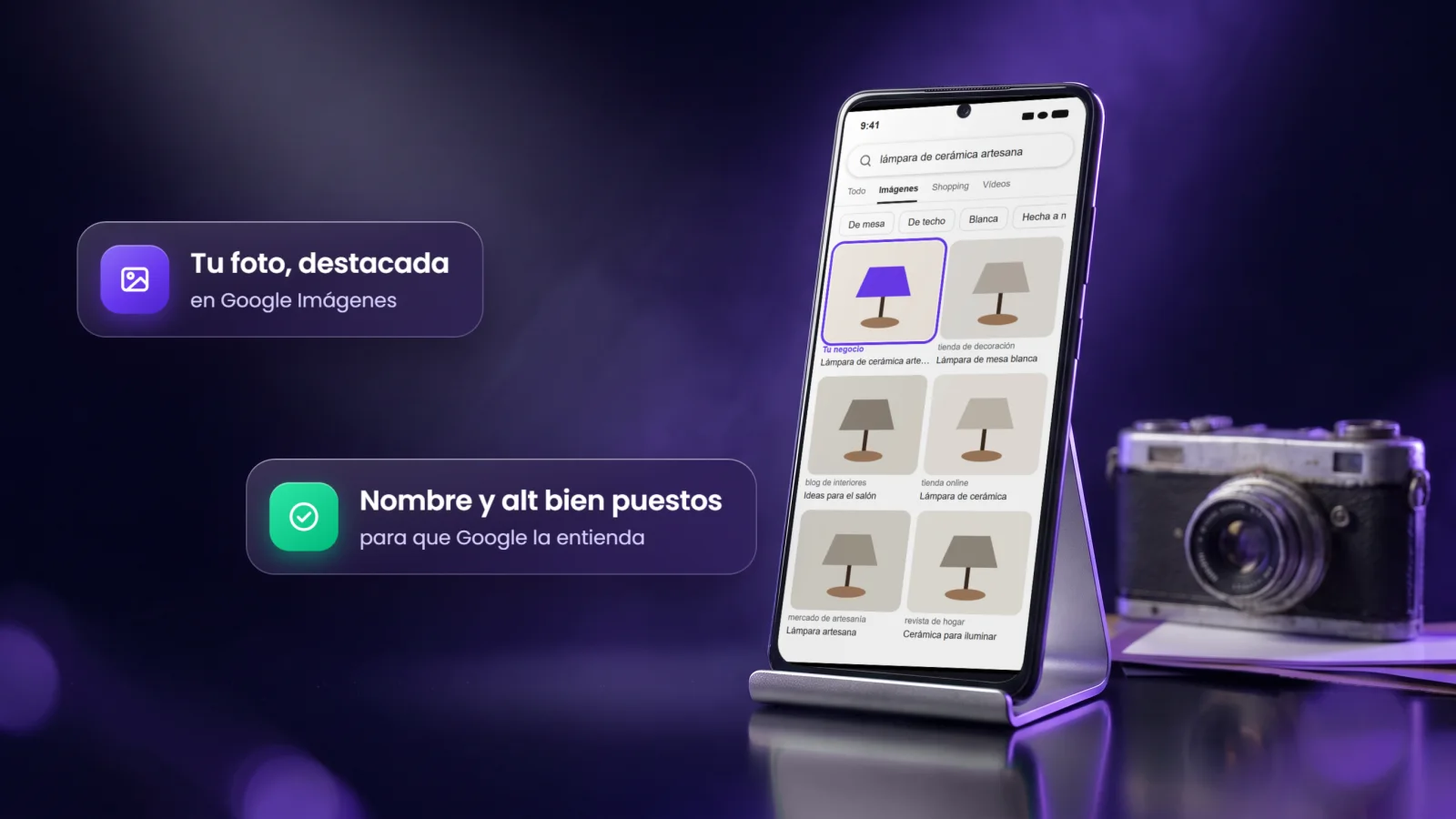 Móvil con resultados de Google Imágenes y una foto de tu web destacada, junto a una cámara analógica y fotos impresas