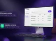 Monitor con los sitemaps XML enviados a Google en estado correcto, delante de un árbol de hilo violeta sobre corcho